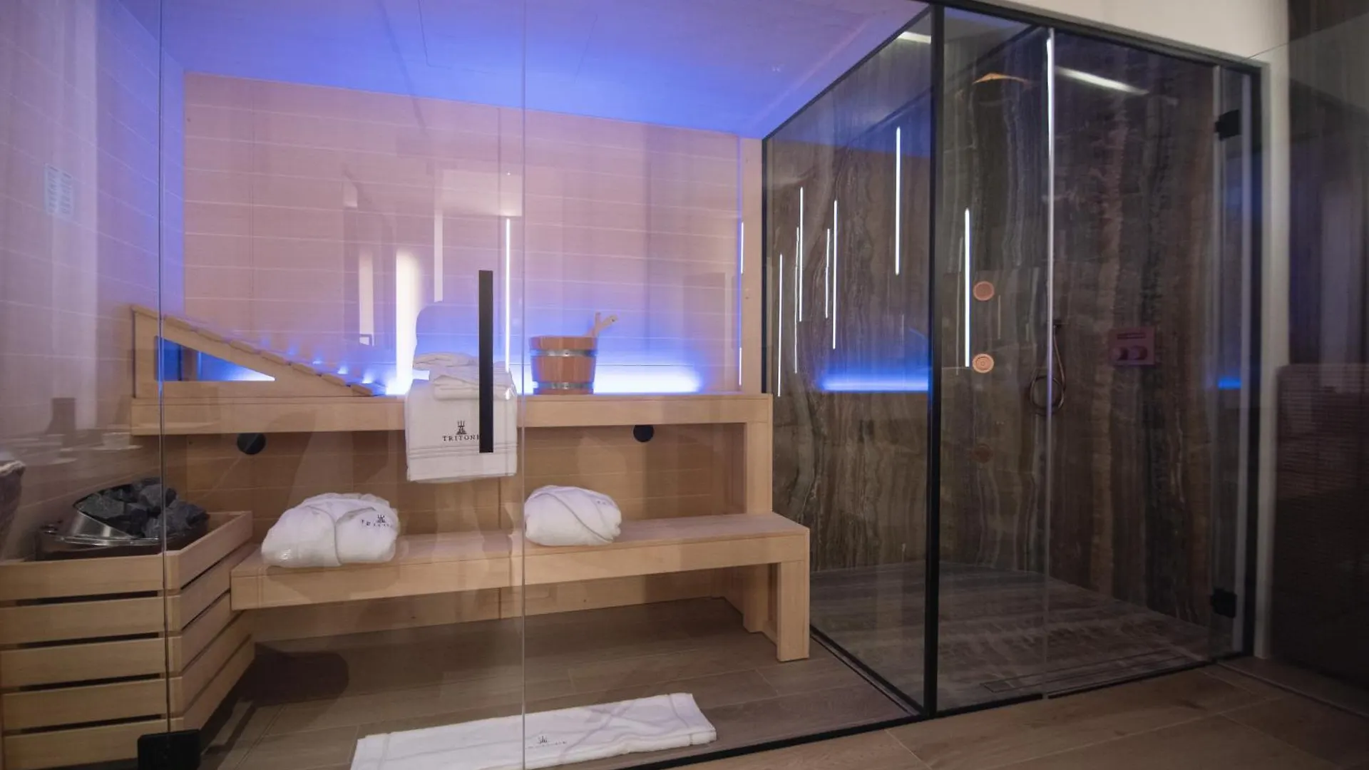 Bed & Breakfast Tritone Luxury Suites Fontana Di Trevi Rome