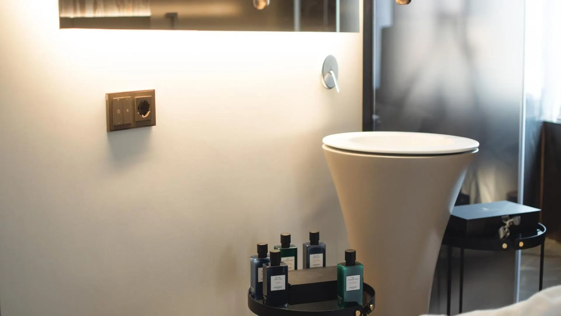 Tritone Luxury Suites Fontana Di Trevi Rome Italy